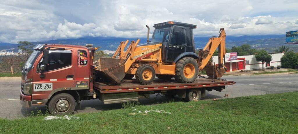 Servicio-grua-maquinaria-pesada